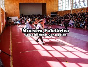 Muestra Folclórica